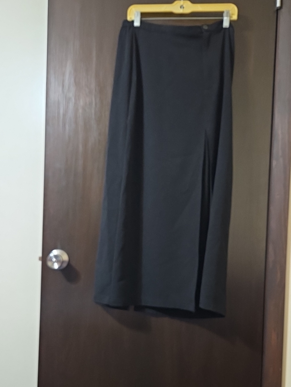 Chico's Design black Skirt size 3